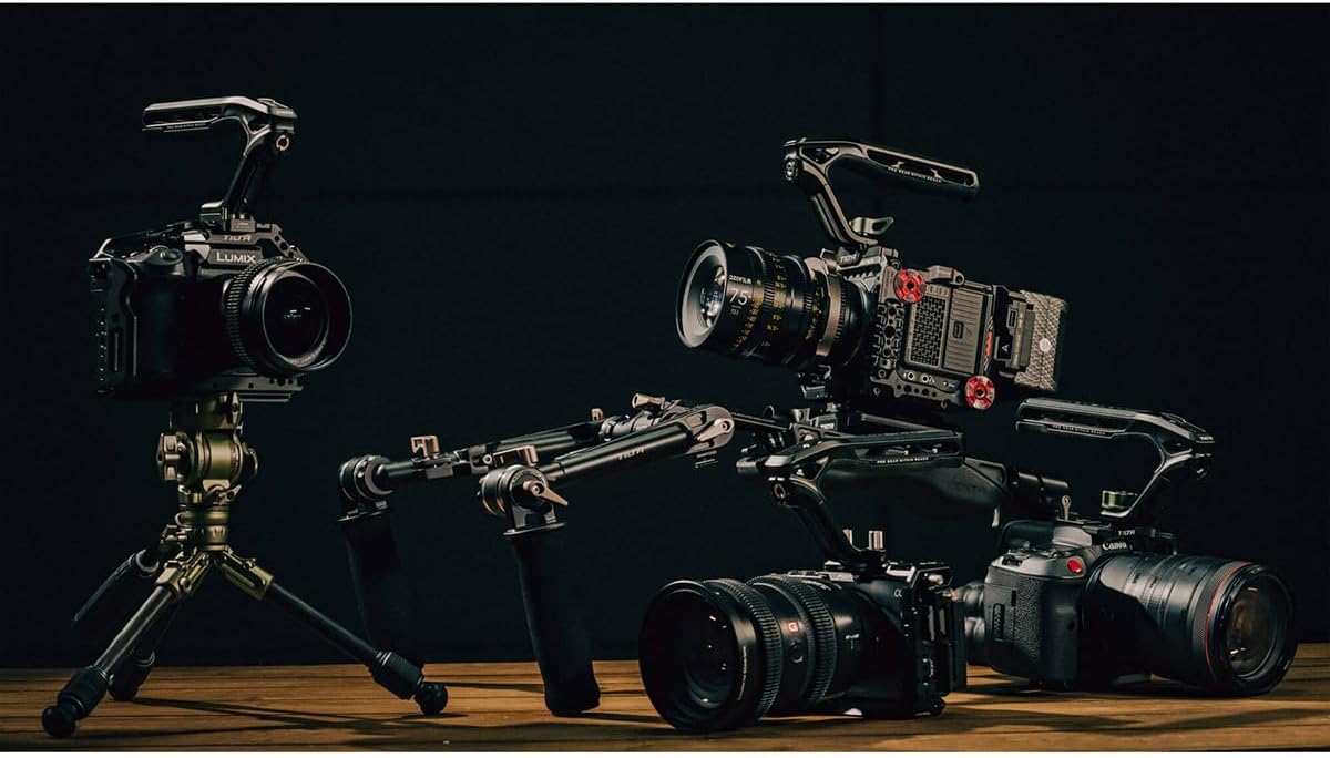 Tilta Xeno Top Handle for Filmmakers & Cameras- Black | Aluminum Alloy and Silicone Build | 1/4″-20 Threads w/Locating Points | Safety Release Pin | Comfortable Handling (1/4"-20 w/Locating Pins)