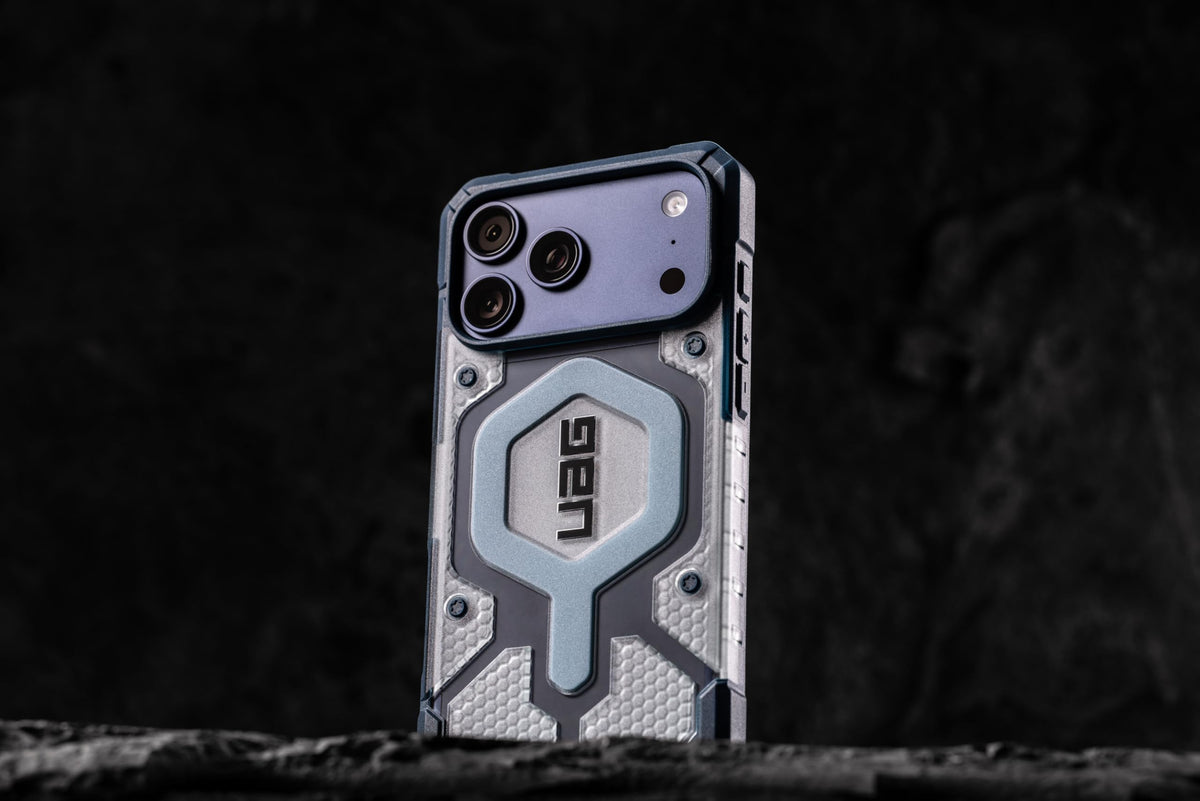 URBAN ARMOR GEAR UAG Designed for iPhone 17 Pro Max Case Pathfinder Clear + Wrist Lanyard Bundle - Compatible with MagSafe Military Grade Protective