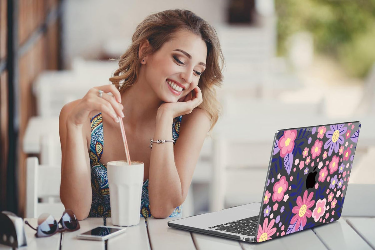 CISSOOK for MacBook Air 13 inch M4 M3 M2 Case 2025 2024 2023 2022, Hard Shell Case Keyboard Skin Screen Protector for MacBook Air 13.6 A3240 A3113 A2681, Stylized Flowers