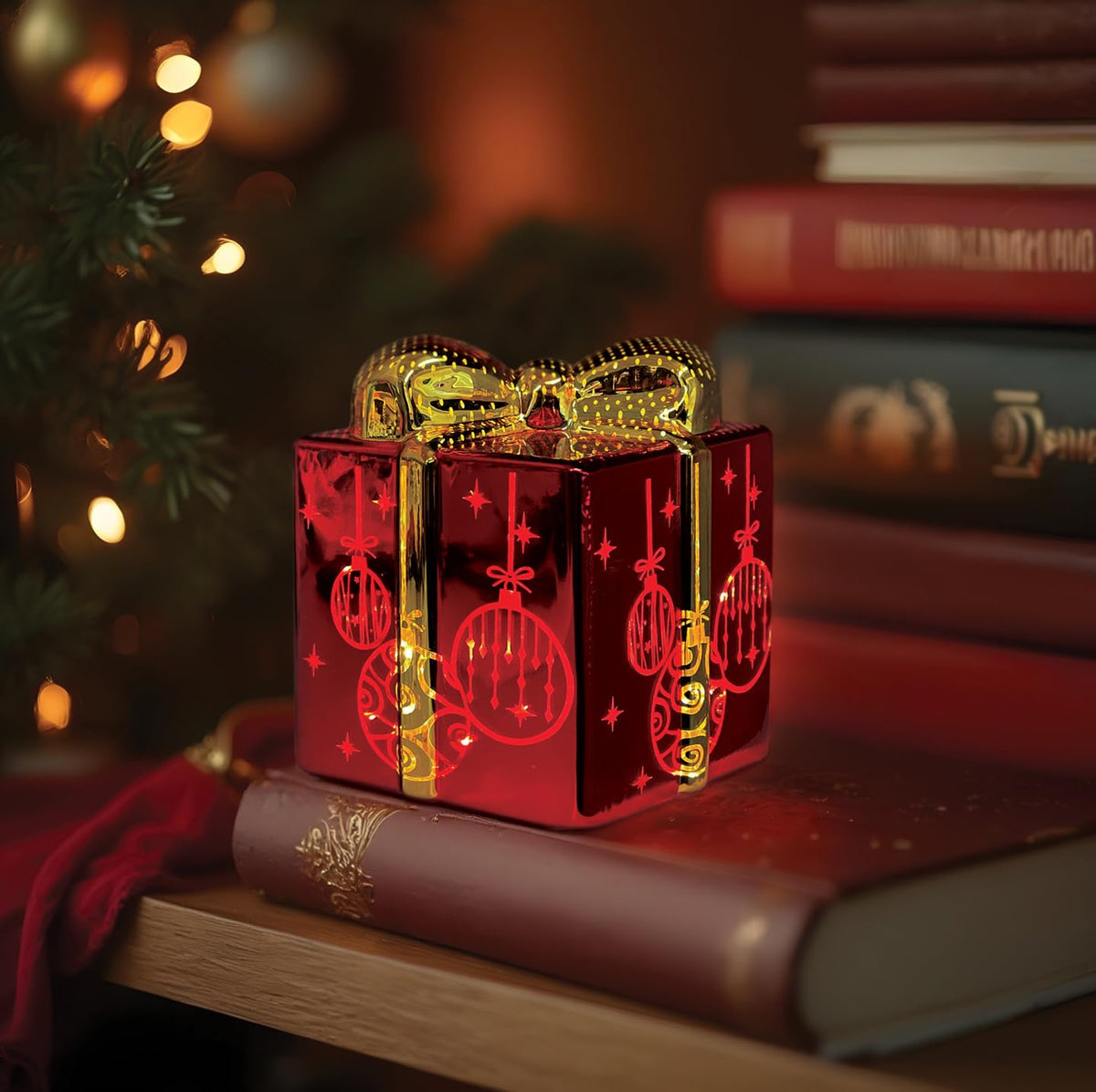Old World Christmas Lit Ornamental Glass Gift Box, Ceramic Christmas Decoration, Festive Light Up Tabletop Holiday Display