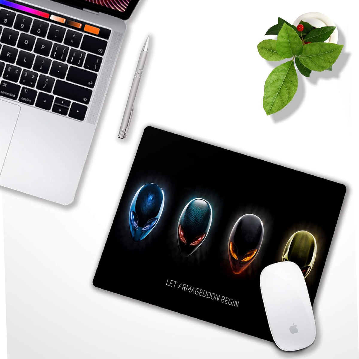 Alien Mouse pad, Personalized Design sci-fi Style Computer Rubber Mouse pad