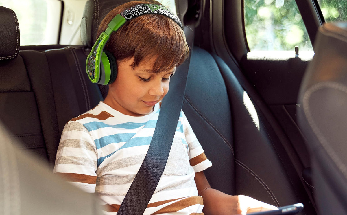 Teenage Mutant Ninja Turtles Bluetooth Headphones for Kids, Wireless Headphones with Microphone, Includes Aux Cord (Ninja Turtles)