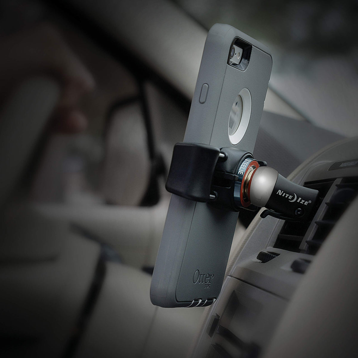 Nite Ize STF-01-R7 Original Steelie FreeMount Bracket - Additional FreeMount for Steelie Magnetic Phone Mounting Systems Black